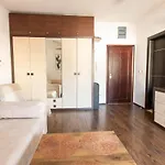 Apartment Lora