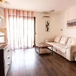 Apartment Lora