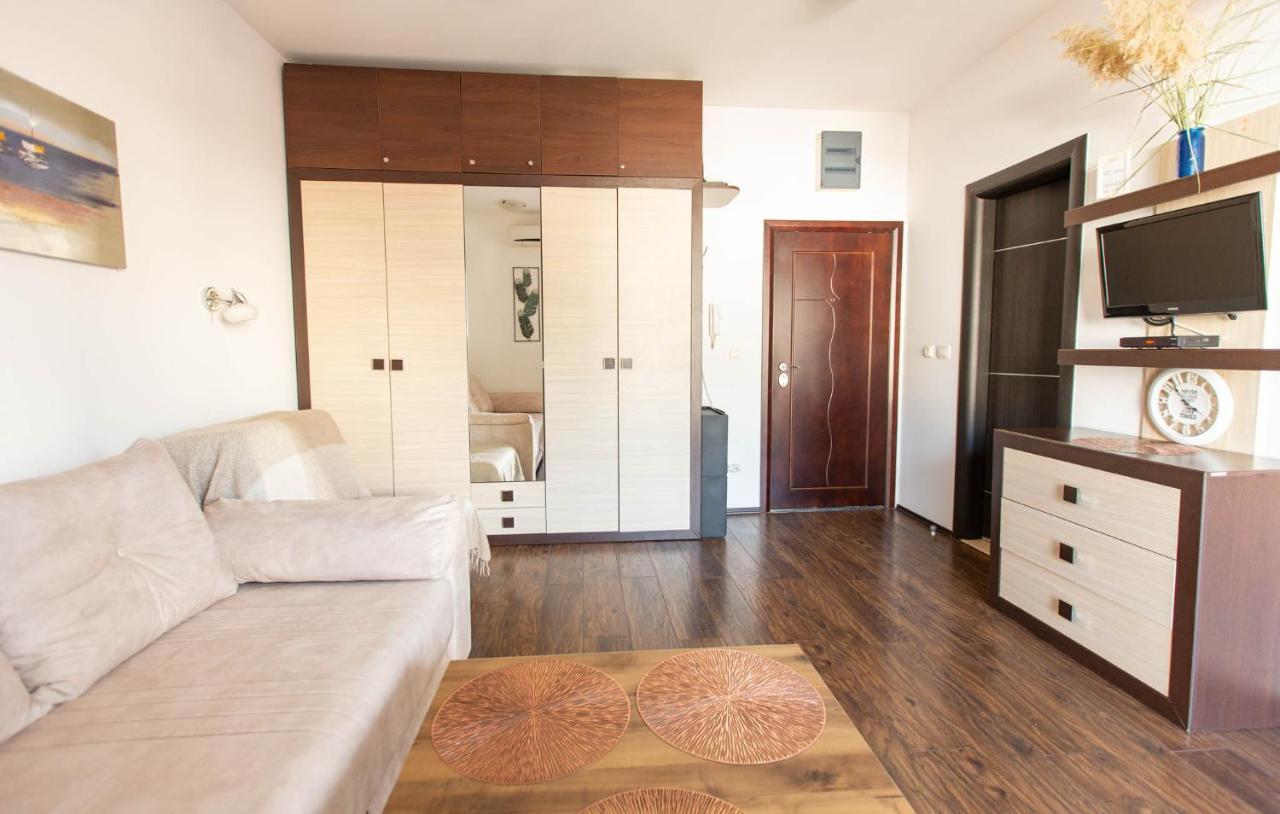 Lora Apartment Budva