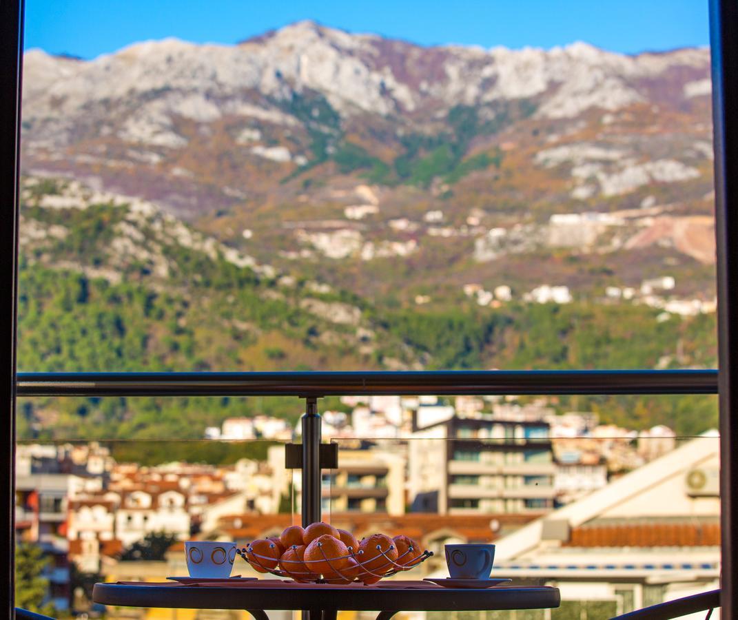 Lora Budva